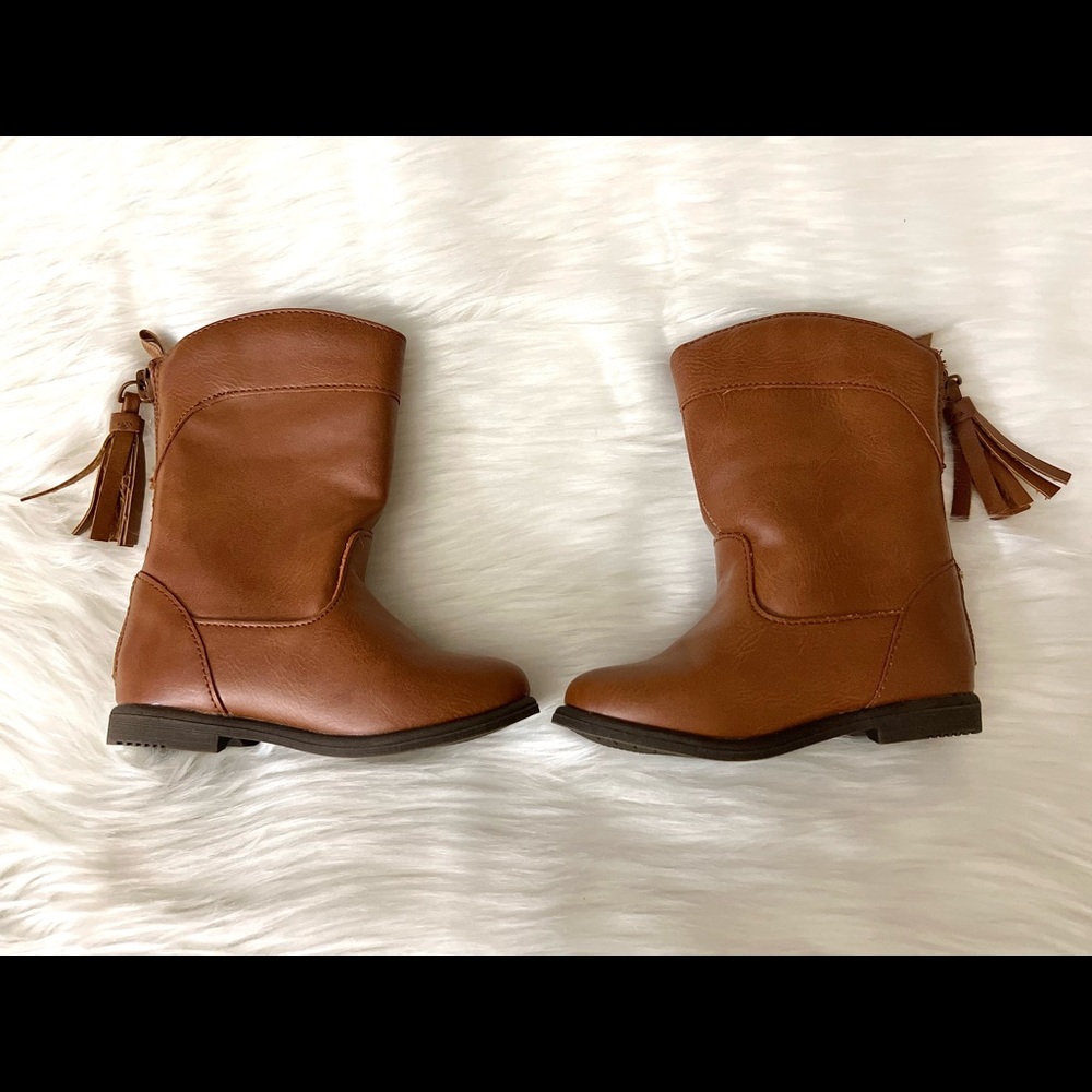 Crazy 8 size 5 toddler girls boots.